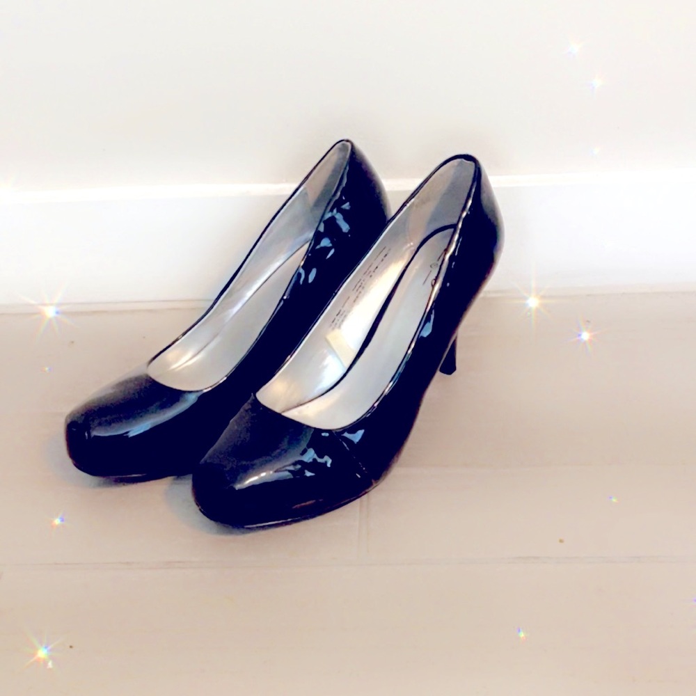 Women Black Heels